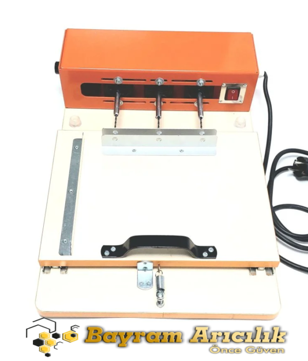 Motorlu çerçeve delme makinesi
